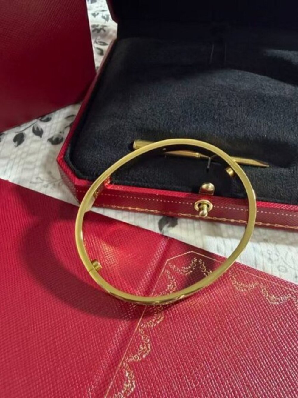 ℒCartier Bracelet - Picture 4 of 5